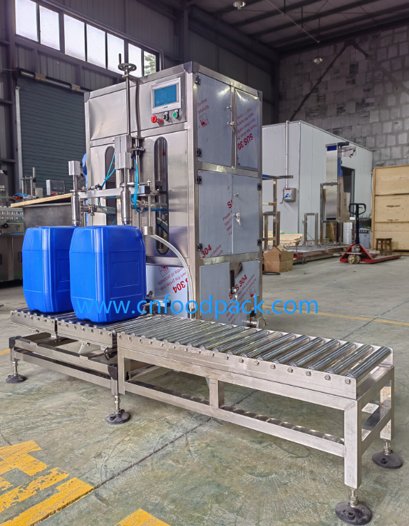 20 Liters 25 Liters Big Volume Jerry Can Detergent Filling Machine for Iran Customer 